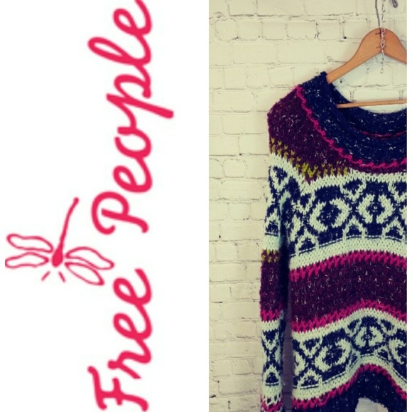 Free People Sweaters - FREE PEOPLE SWEATER